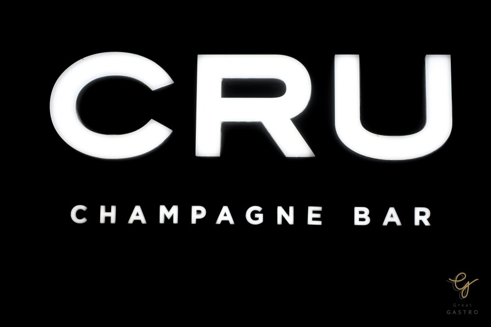 CRU Champagne Bar